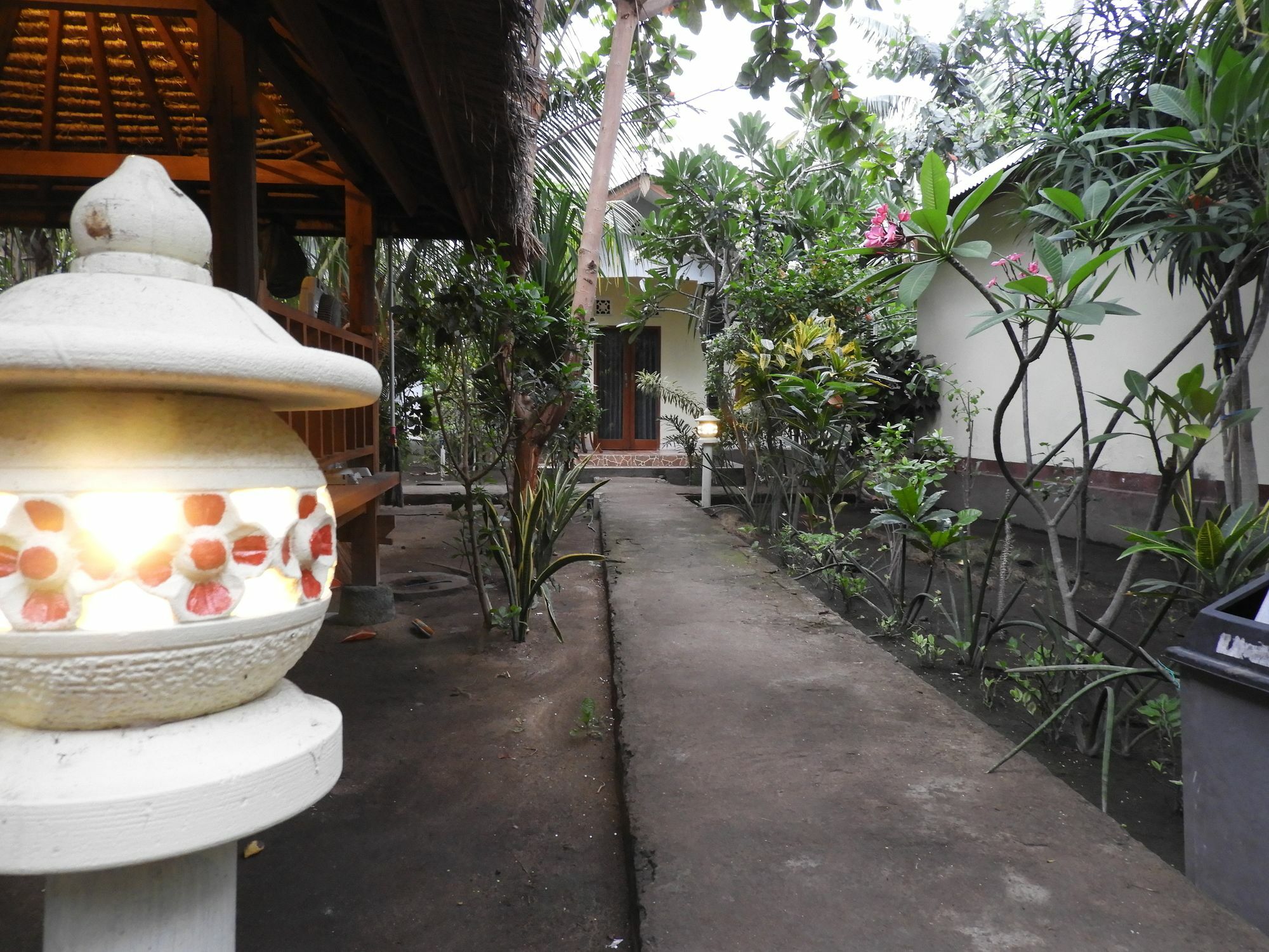 Toro Toro Bungalow Гили Еър Екстериор снимка